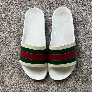 Gucci flip flops
